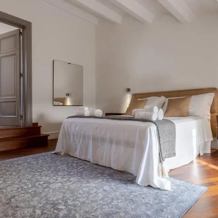 Oltre A Terrazza Privata Arredata Con Aree Sia Aperte Che Coperte * Гольфо-Аранчи